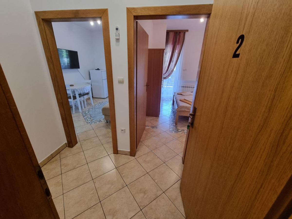 Апартаменты Apartman 2 Лижнян Экстерьер фото